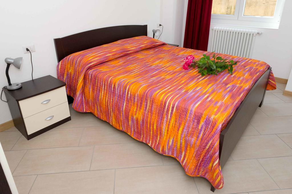 Apartmán Casa Ciclamino Vercana Pokoj fotografie